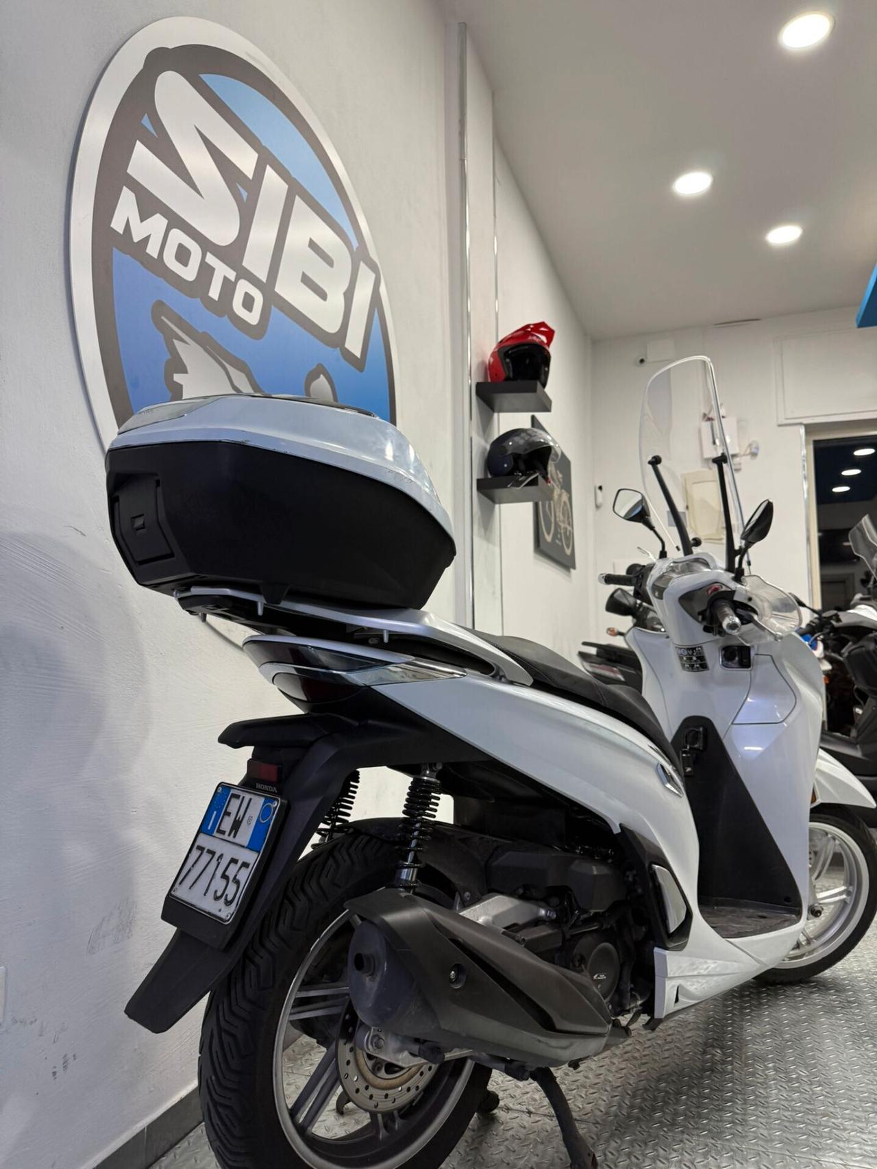 Honda SH 350
