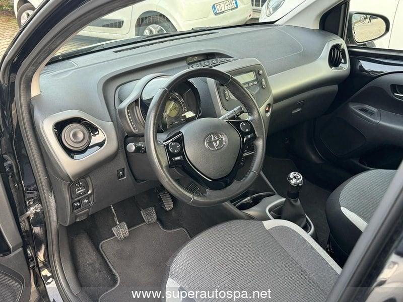 Toyota Aygo 5 Porte 1.0 VVT-i 72cv x-cool
