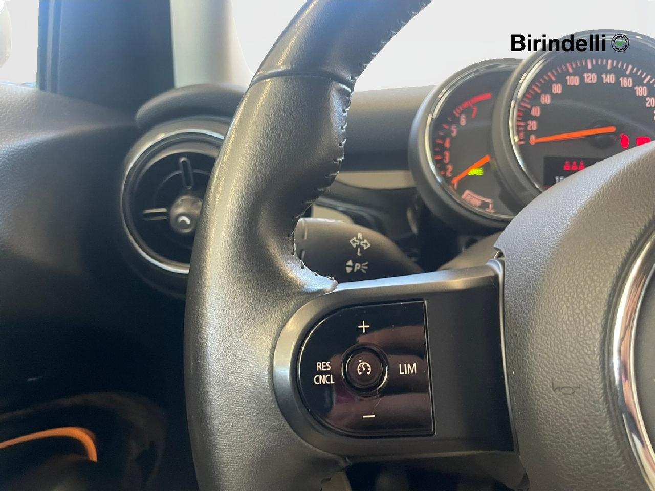 MINI Mini 5 porte (F55) - Mini 1.5 Cooper Classic 5 porte
