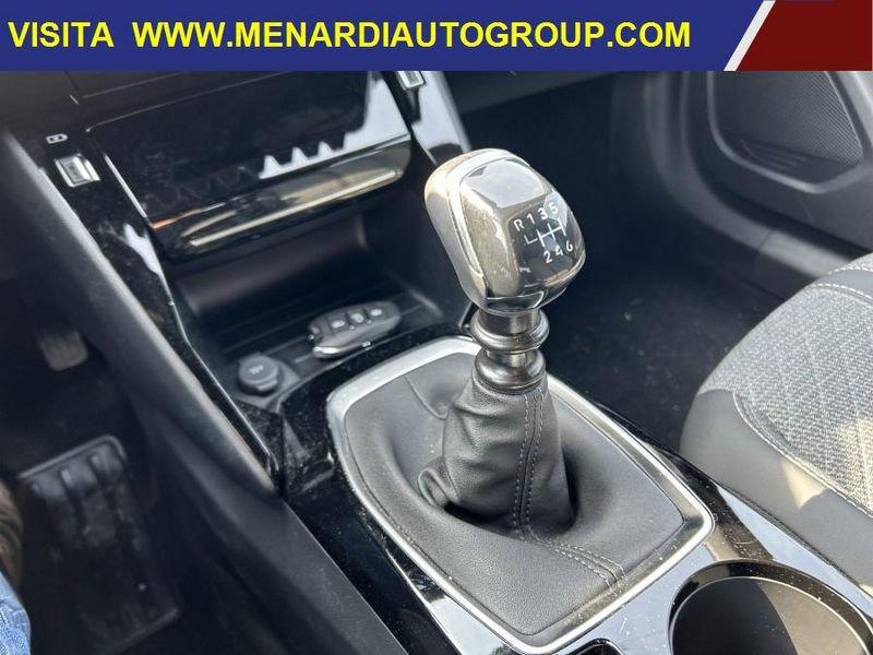 Peugeot 2008 PureTech 100 Allure 3.000 KM!! NAVI+KEYLESS