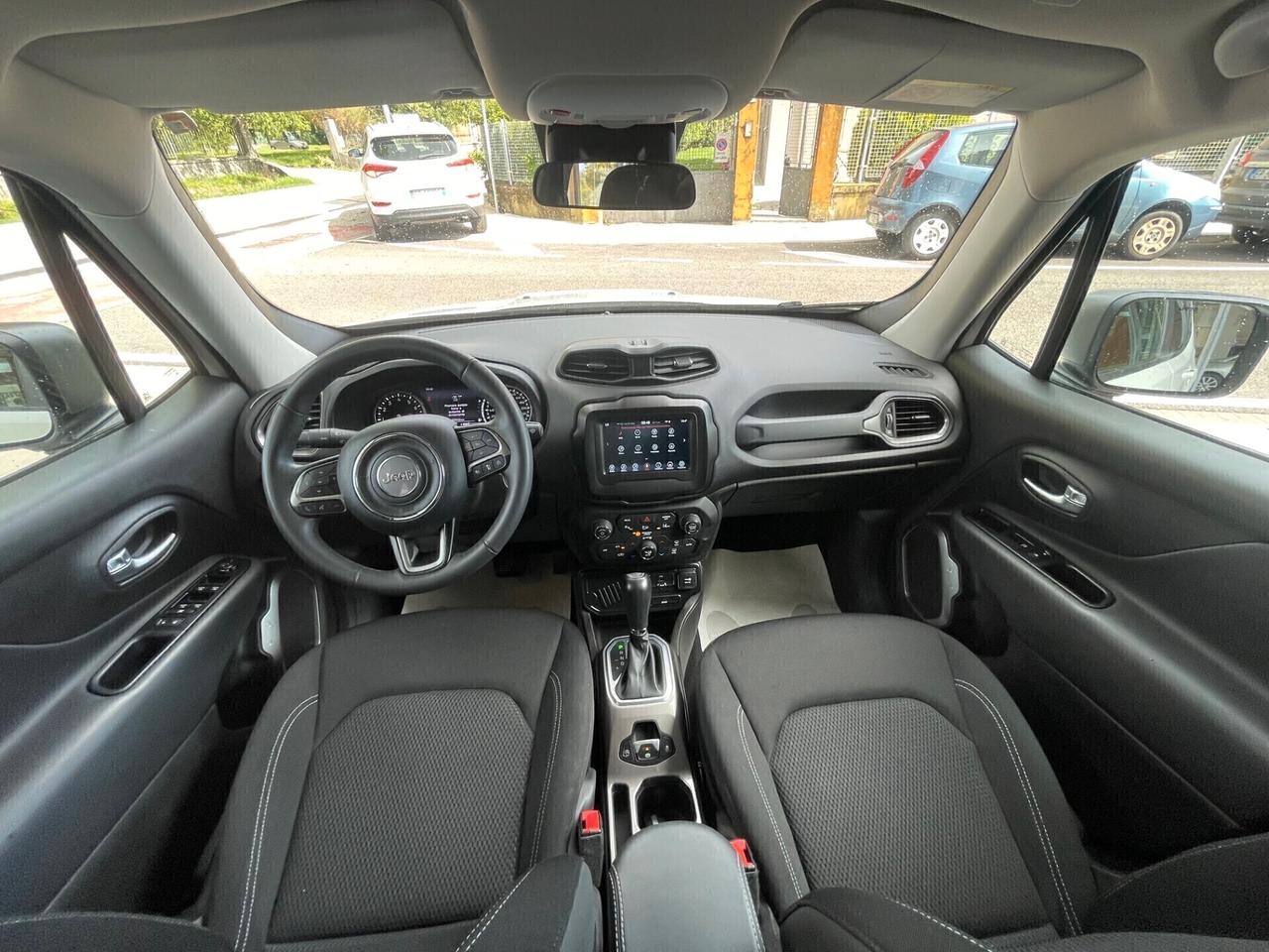 Jeep Renegade 1.3 T4 DDCT Limited