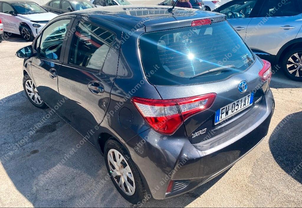 Toyota Yaris 1.5 Hybrid 5 porte Business Bluetooth Retrocam UNIPRO IVA DEDUCIBILE