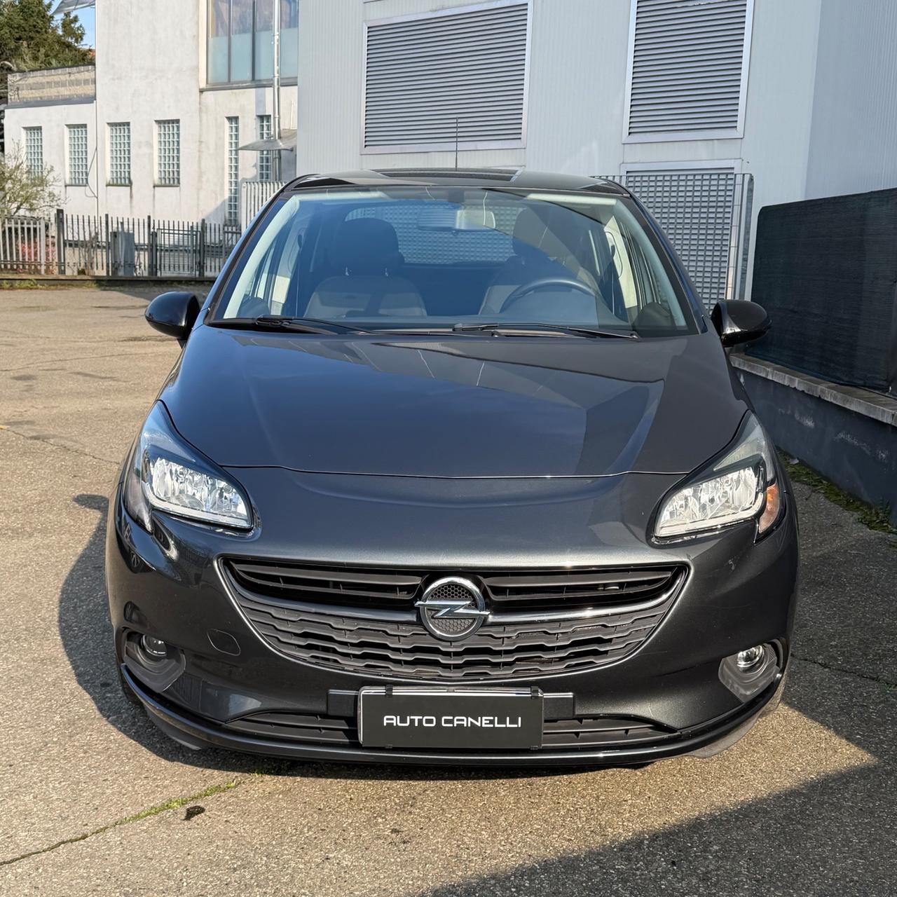 Opel Corsa 1.2 5 porte b-Color NEOPATENTATI
