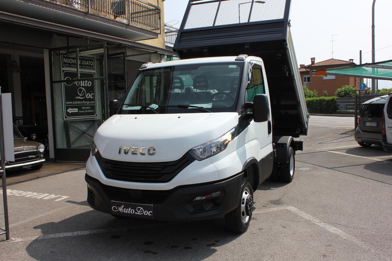 Iveco Daily 35C14H 2.3 HPT RIBALTABILE TRILATERALE PASSO 3000