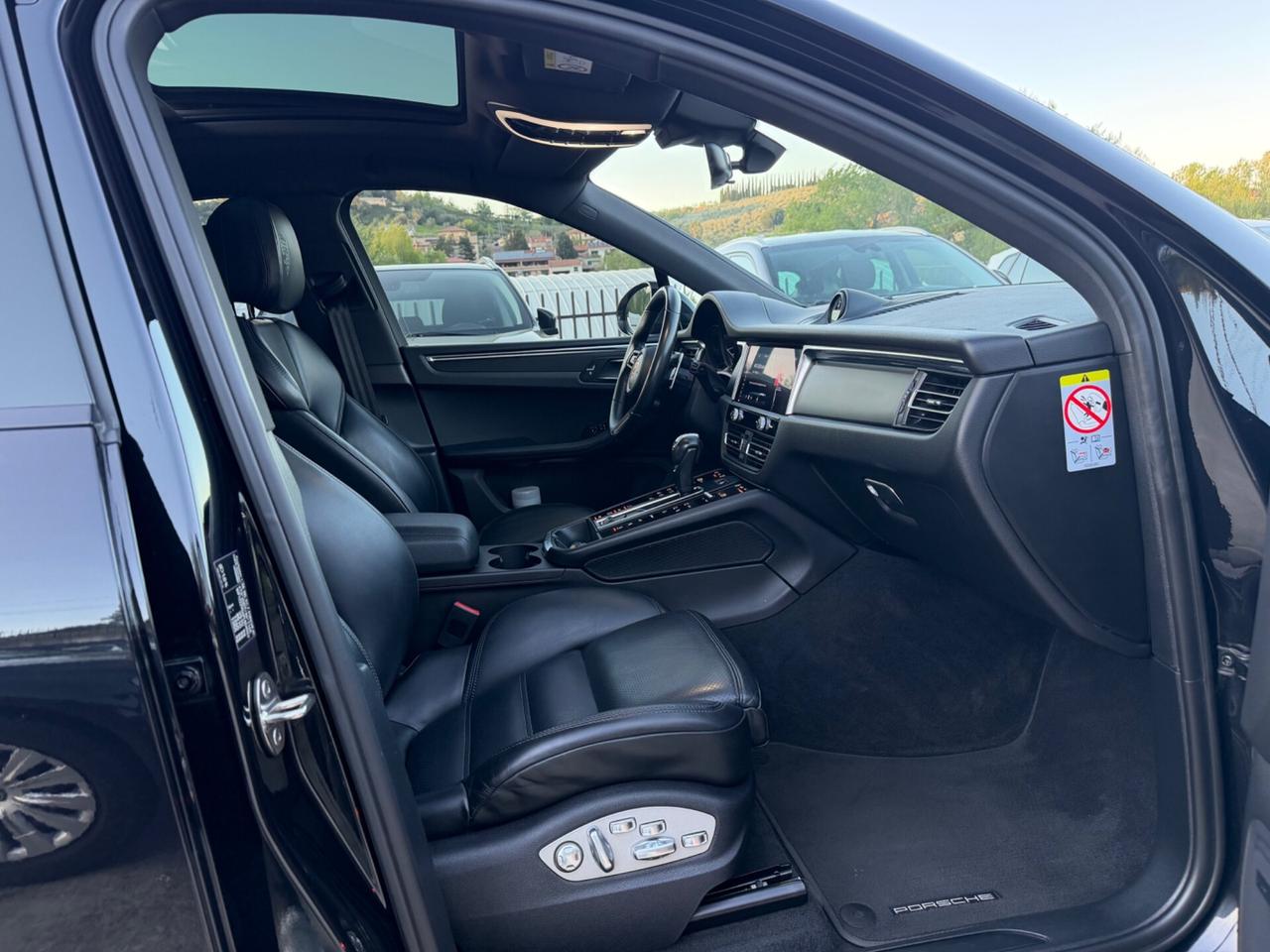 PORSCHE MACAN 265CV/TETTO/PASM/PDLS/SCARICO