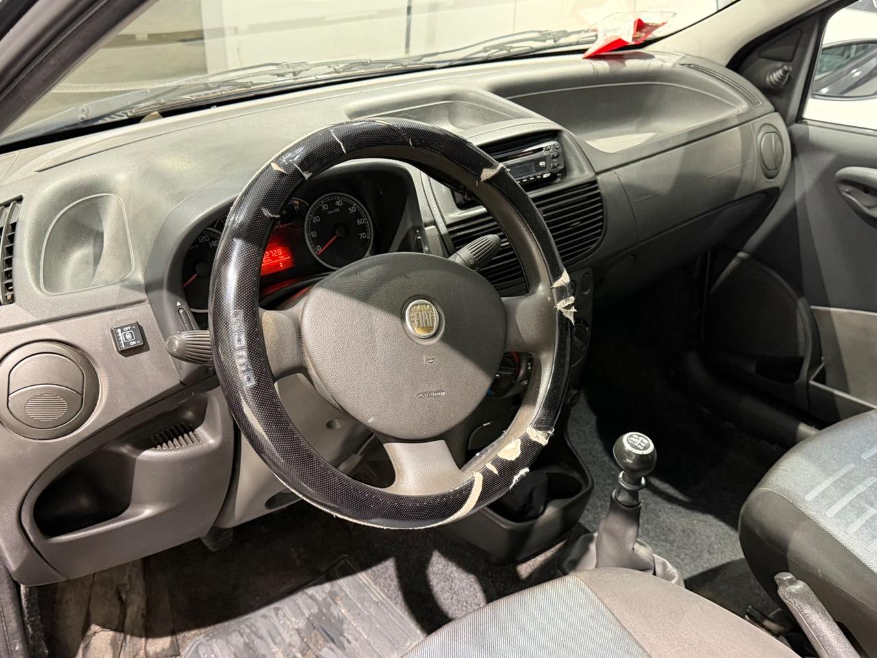 Fiat Punto - 2009 1.2 5 porte Active GPL