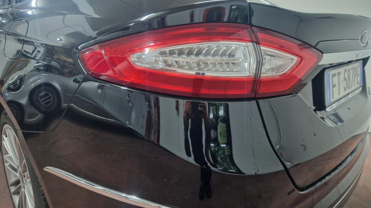 Ford Mondeo Full Hybrid 2.0 187 CV eCVT 4 porte Vignale