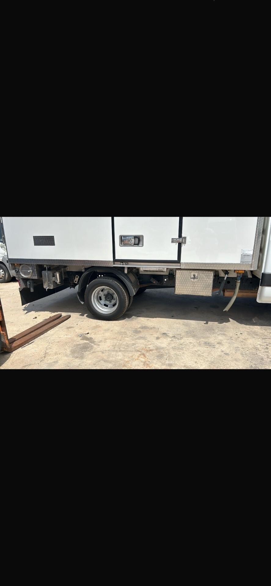Iveco Daily 35C21 3.0 D 210 CV 2012 con cassa frig