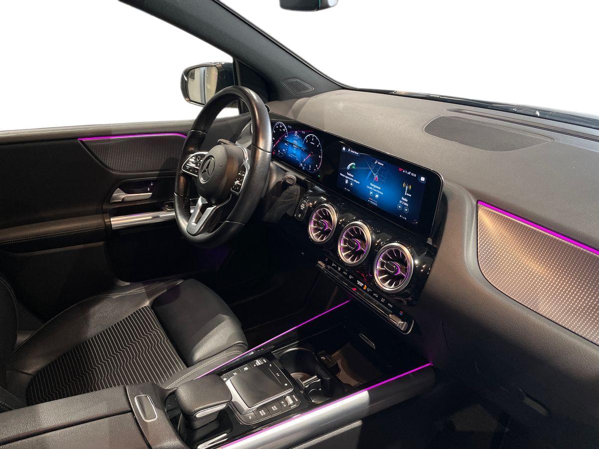 Mercedes-Benz Classe B - W247 2018 - B 180 d Sport auto