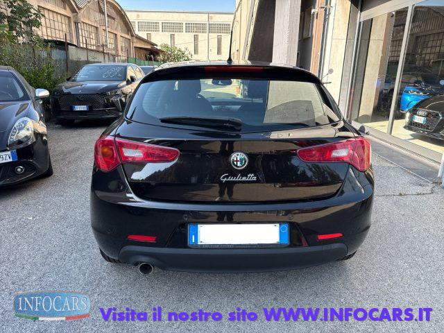 ALFA ROMEO Giulietta 1.6 JTDm-2 105 CV Distinctive
