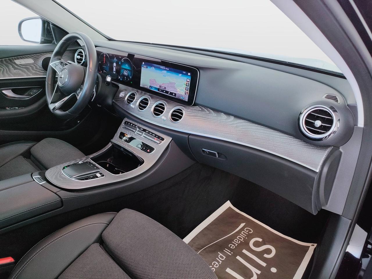 Mercedes-Benz Classe E - W213 Berlina - E 220 d Business Sport 4matic auto my20