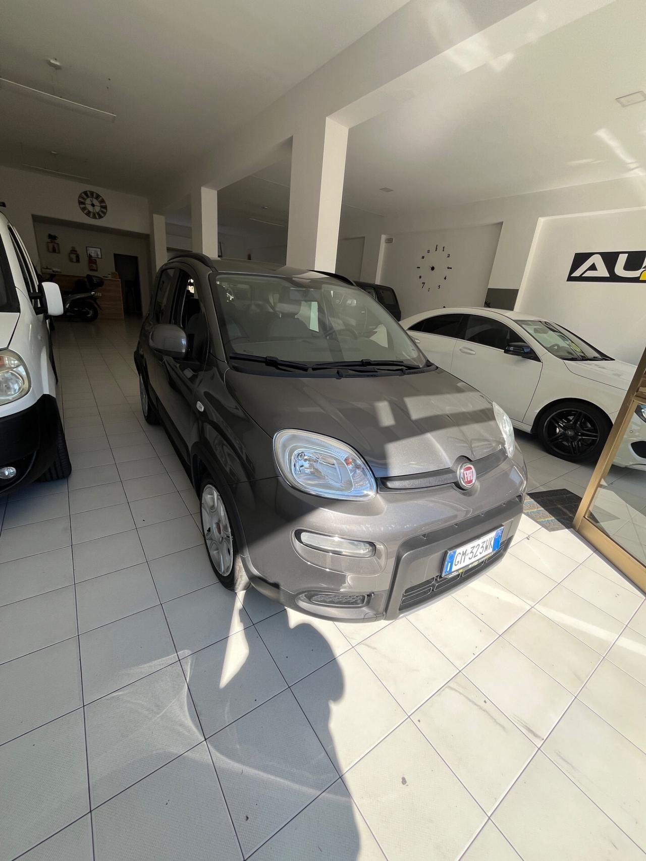 Fiat Panda 1.0 FireFly S&S Hybrid Red