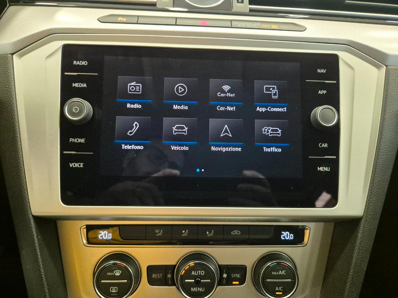 Volkswagen Passat Variant 1.6 tdi Business 120cv - NEOPATENTATI - ACC/Lim - Carplay - Sens. Park.