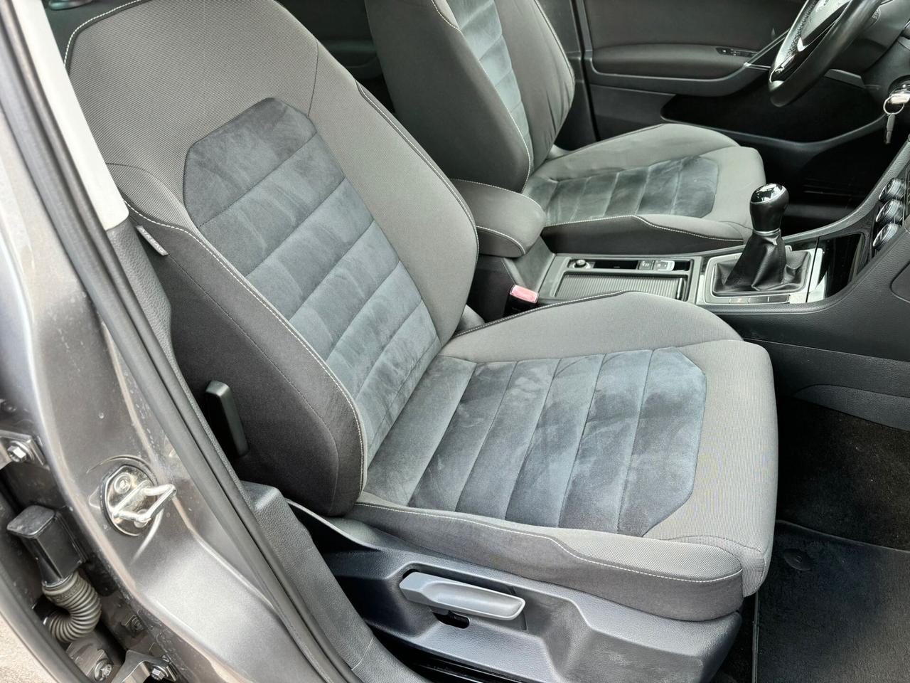 Volkswagen Golf 1.6 TDI 110 CV 5p. Highline BlueMotion Technology
