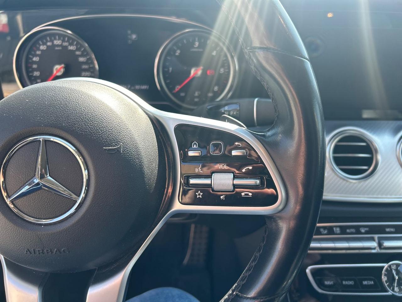 Mercedes-Benz E 220 Premium Plus E 220 D #10317