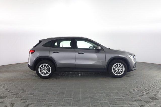 MERCEDES-BENZ CLA sse GLA GLA 200 d Automatic BUSINESS