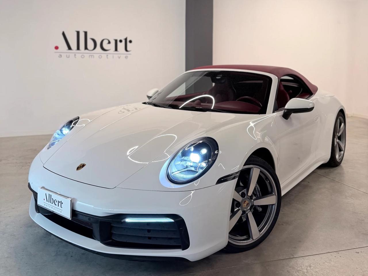 Porsche 911 Carrera Cabriolet