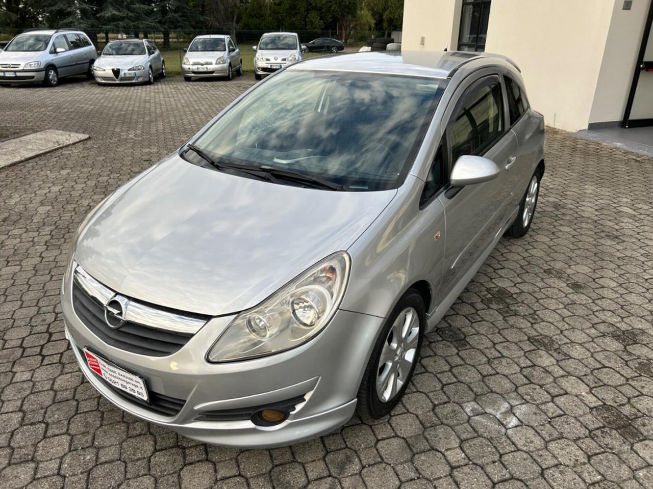 Opel Corsa 1.3 CDTI 3P.|NEOPATENTATI