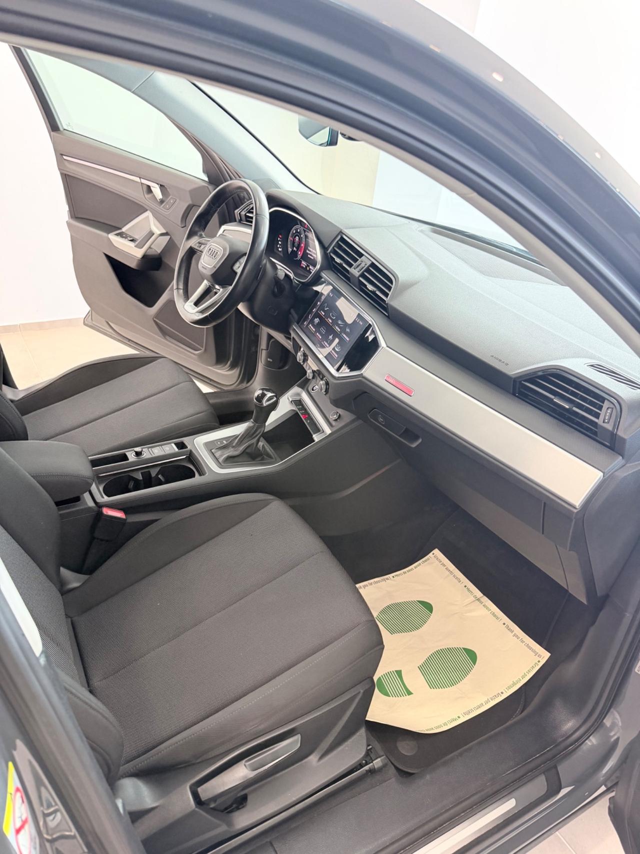 Audi Q3 35 TDI S tronic Business Advanced