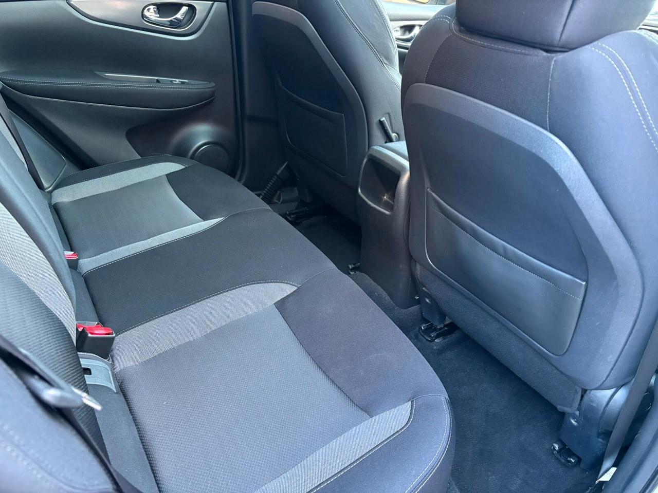 Nissan Qashqai 1.5 dCi N-Connecta + TETTO