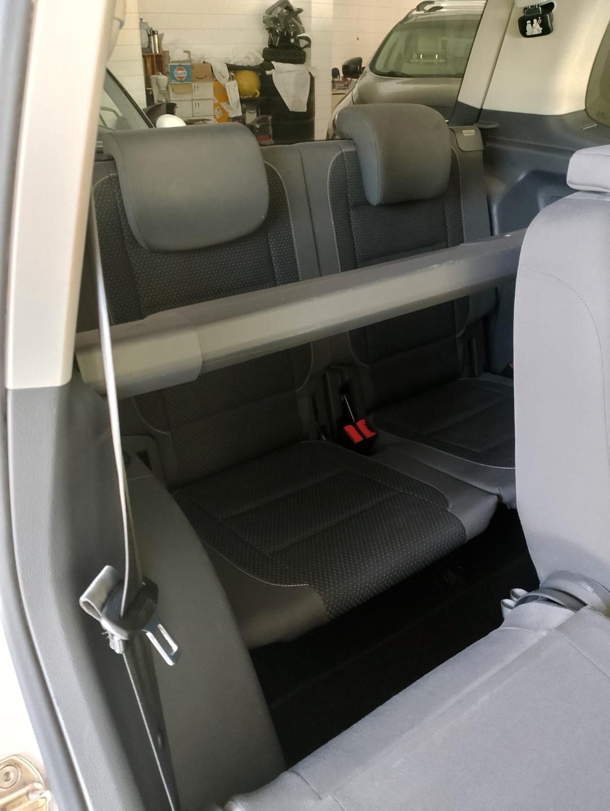 Volkswagen Touran 1.6 TDI DPF 7 posti BMT