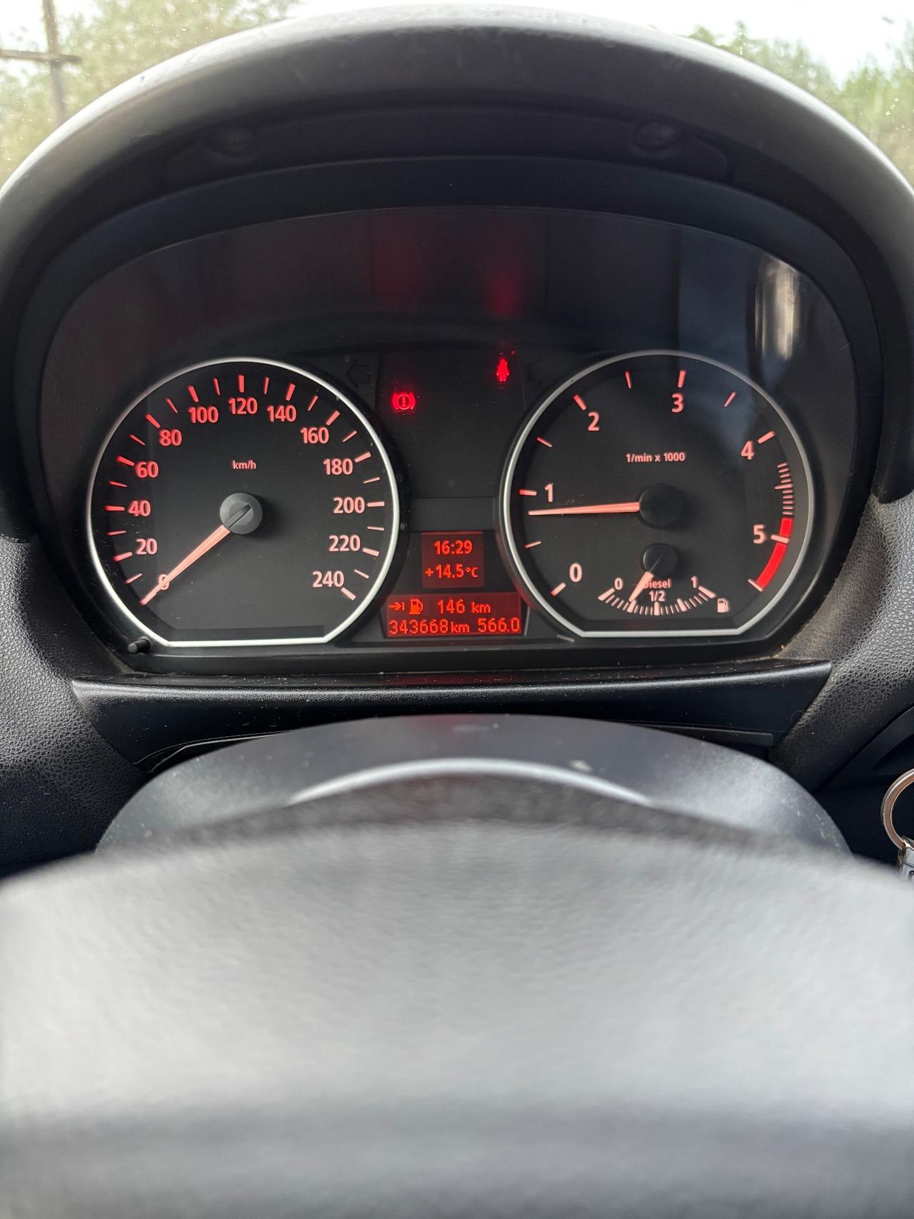 Bmw 120 120d cat 5 porte Futura