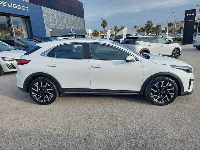 Kia XCeed 1.6 CRDi 136CV MHEV Business 'IN ARRIVO'