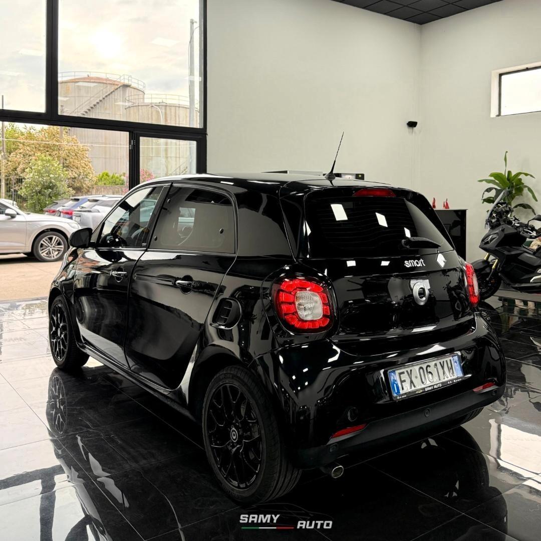 smart forFour Brabus allestimento 71cv