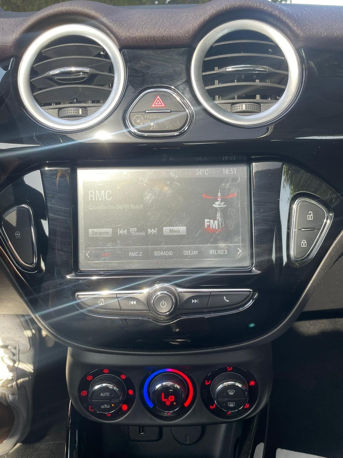 Opel Adam Rocks 1.4 87 CV Air