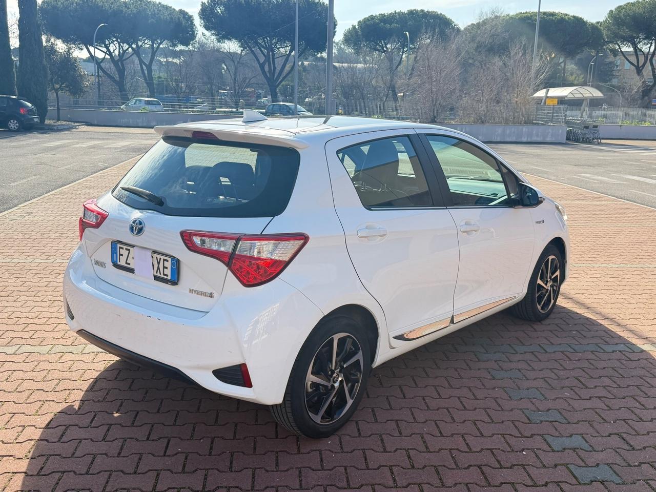 Toyota Yaris 1.5 Hybrid Style *5 Tagliandi