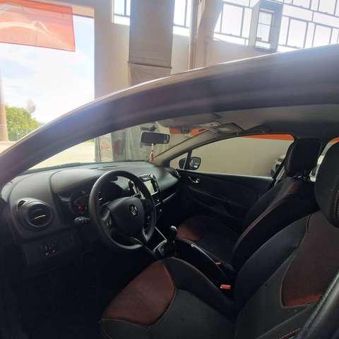 Renault Clio Clio 5p 1.2 Live 75cv