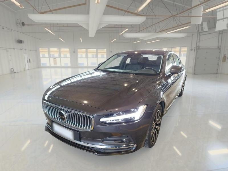 VOLVO S90 B5 D AWD autom. Inscription 4 PORTE BERLINA