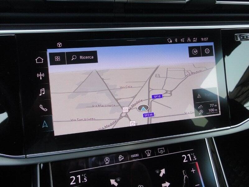 Audi Q8 SQ8 TDI quattro tiptronic sport attitude