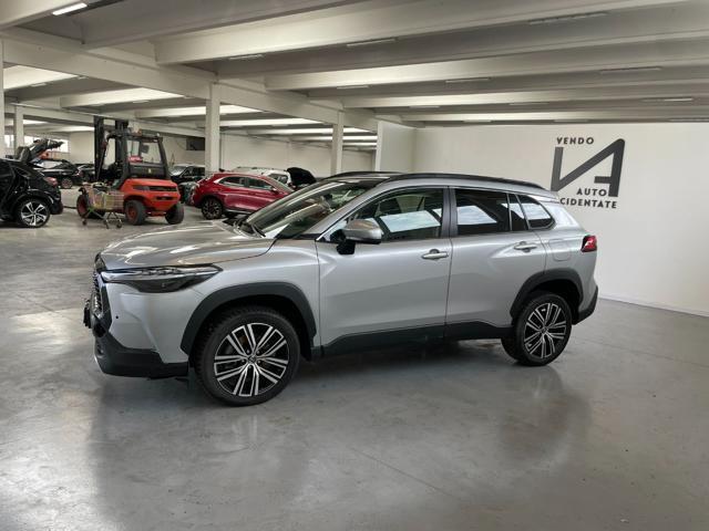 TOYOTA Corolla Cross 2.0 HYBRID 199CV E-CVT AWD-I LOUNGE