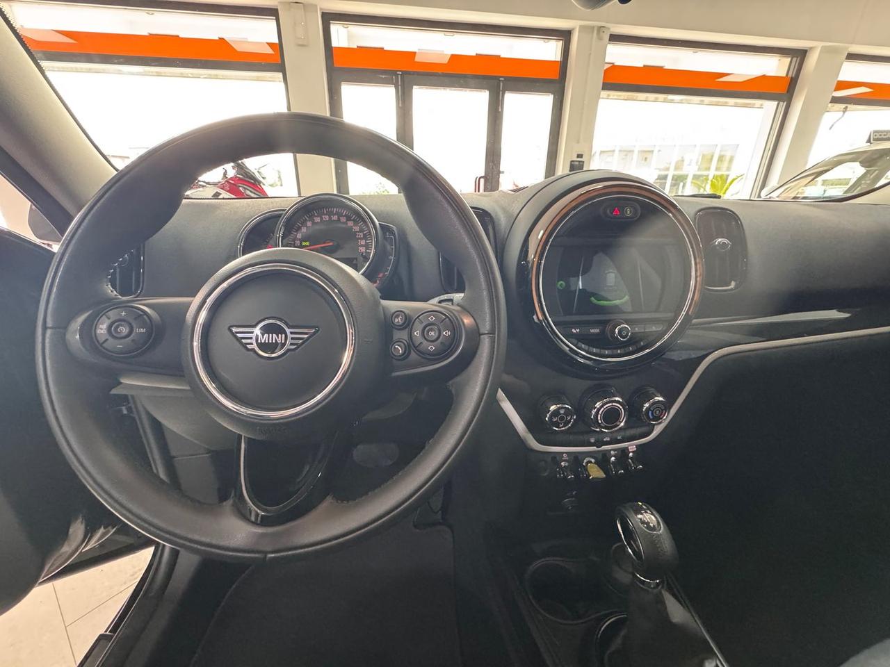 Mini Cooper Countryman Business Edition 1.5 #6394