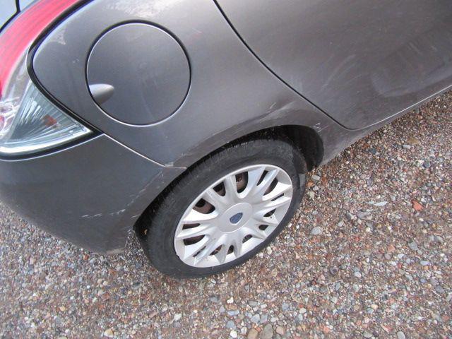 LANCIA Ypsilon 1.2 69 CV 5 porte S&S Platinum