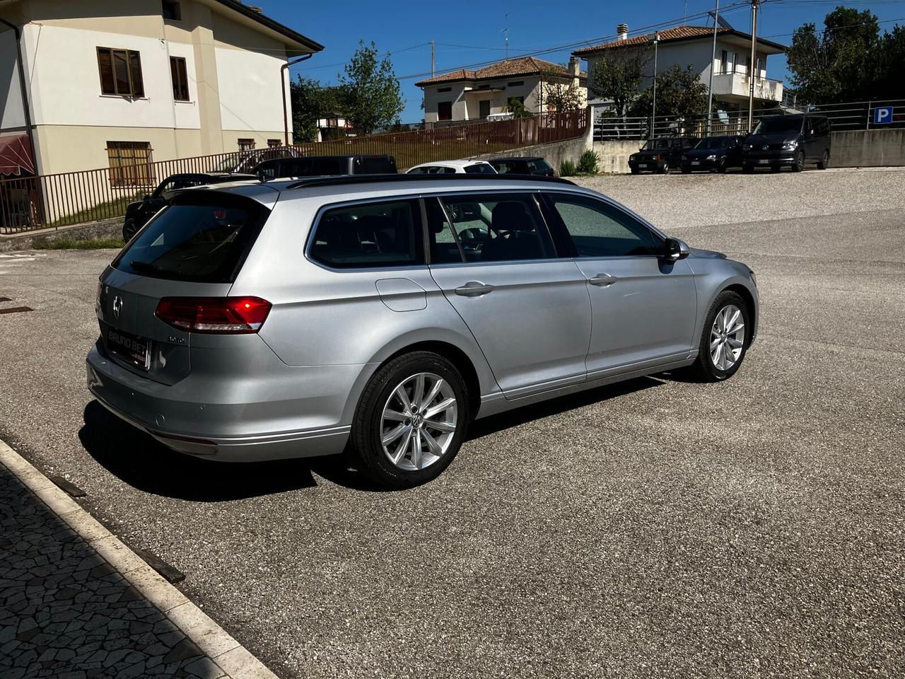 VOLKSWAGEN PASSAT variant 2.0 TDI DSG Business APP/MIRROR LINK