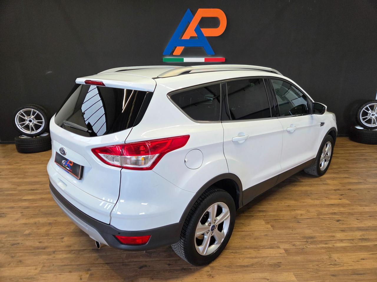Ford Kuga 2.0 tdci Titanium 2wd s&s 120cv E6