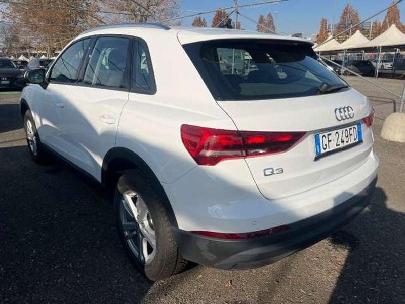 Audi Q3 45 1.4 tfsi e Business s-tronic