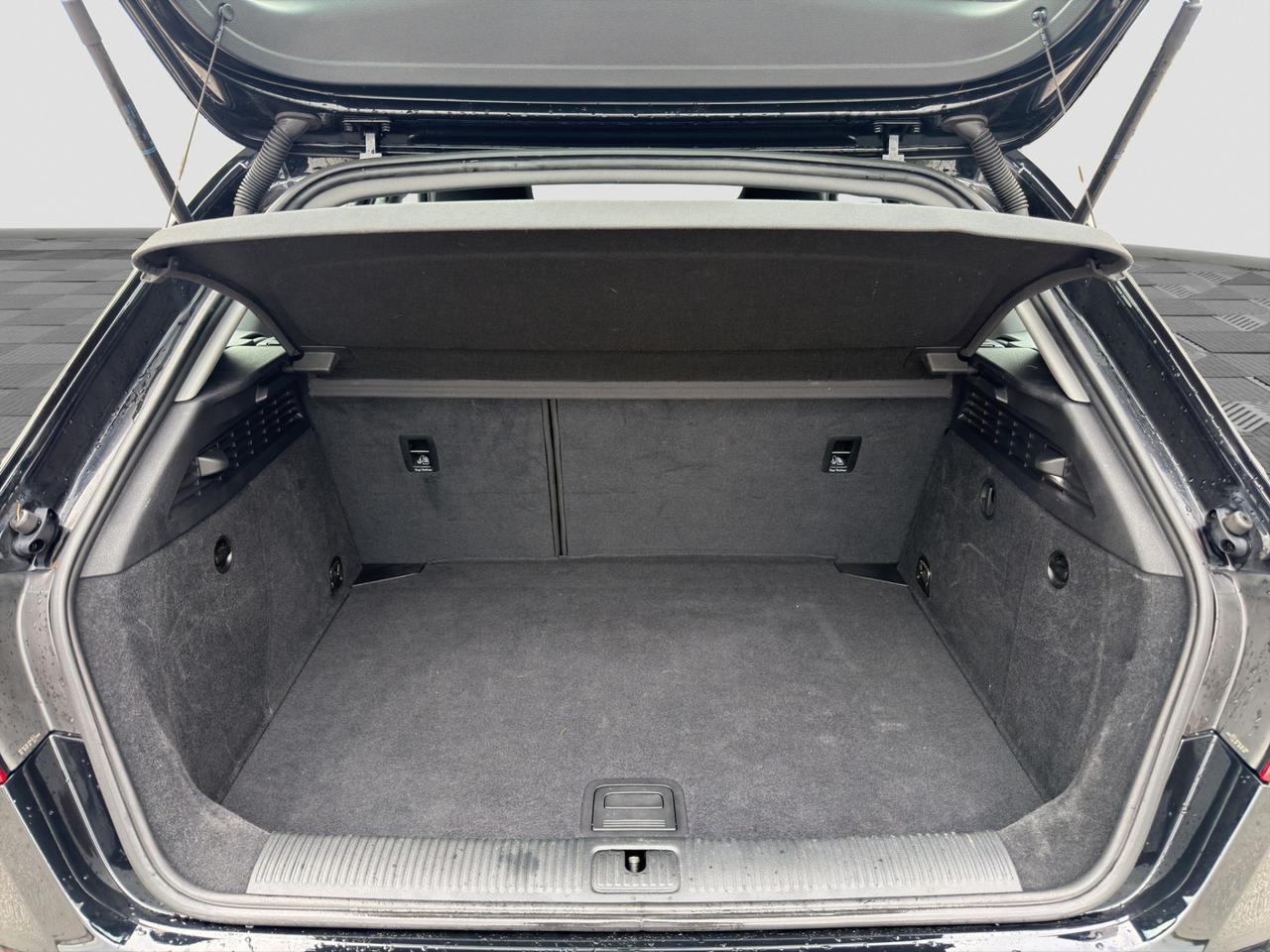 AUDI A3 3ª serie A3 SPB 30 TFSI S tronic Business