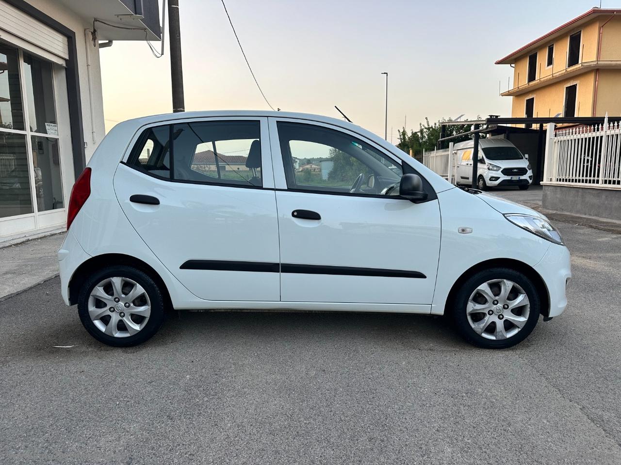 HYUNDAI i10 1.1 12V Like