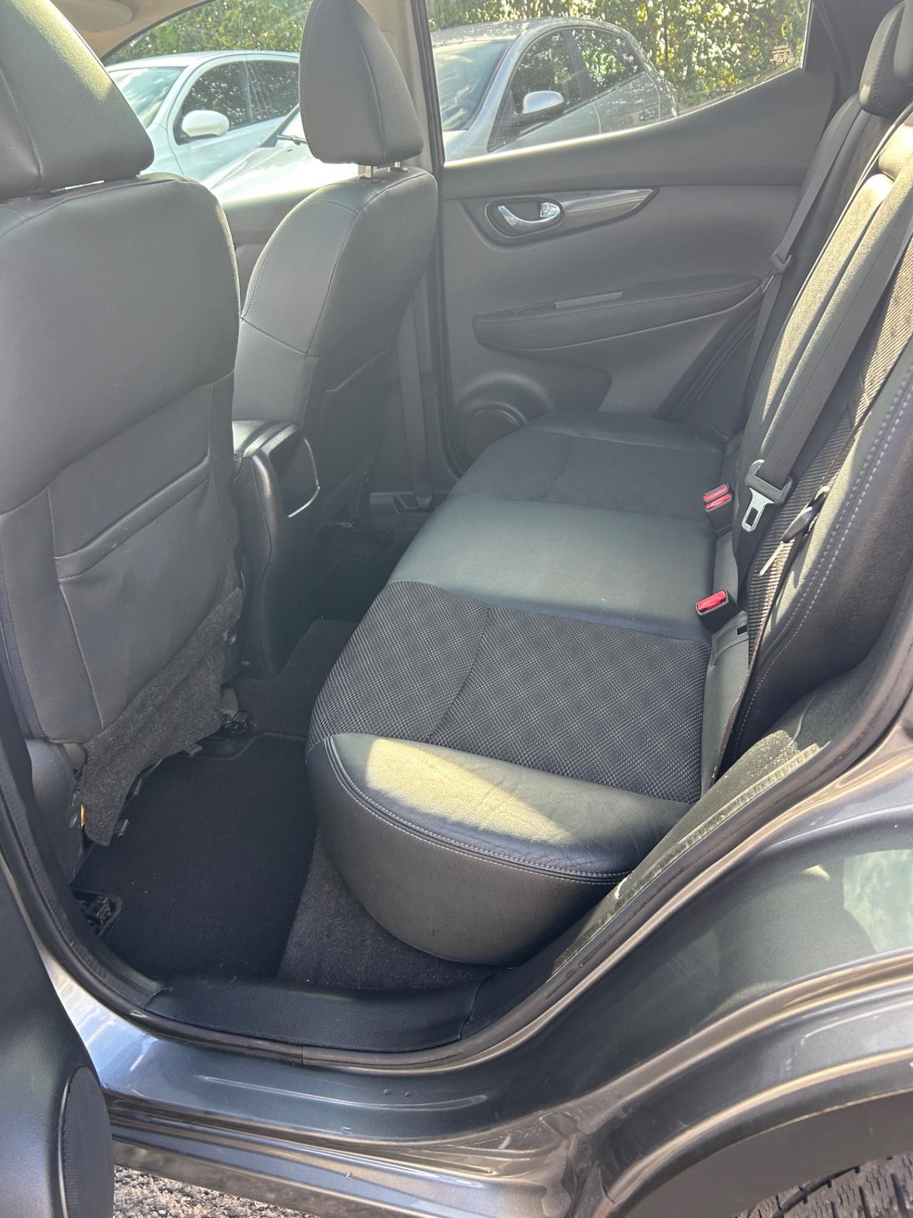 Nissan Qashqai 1.5 dCi Tekna