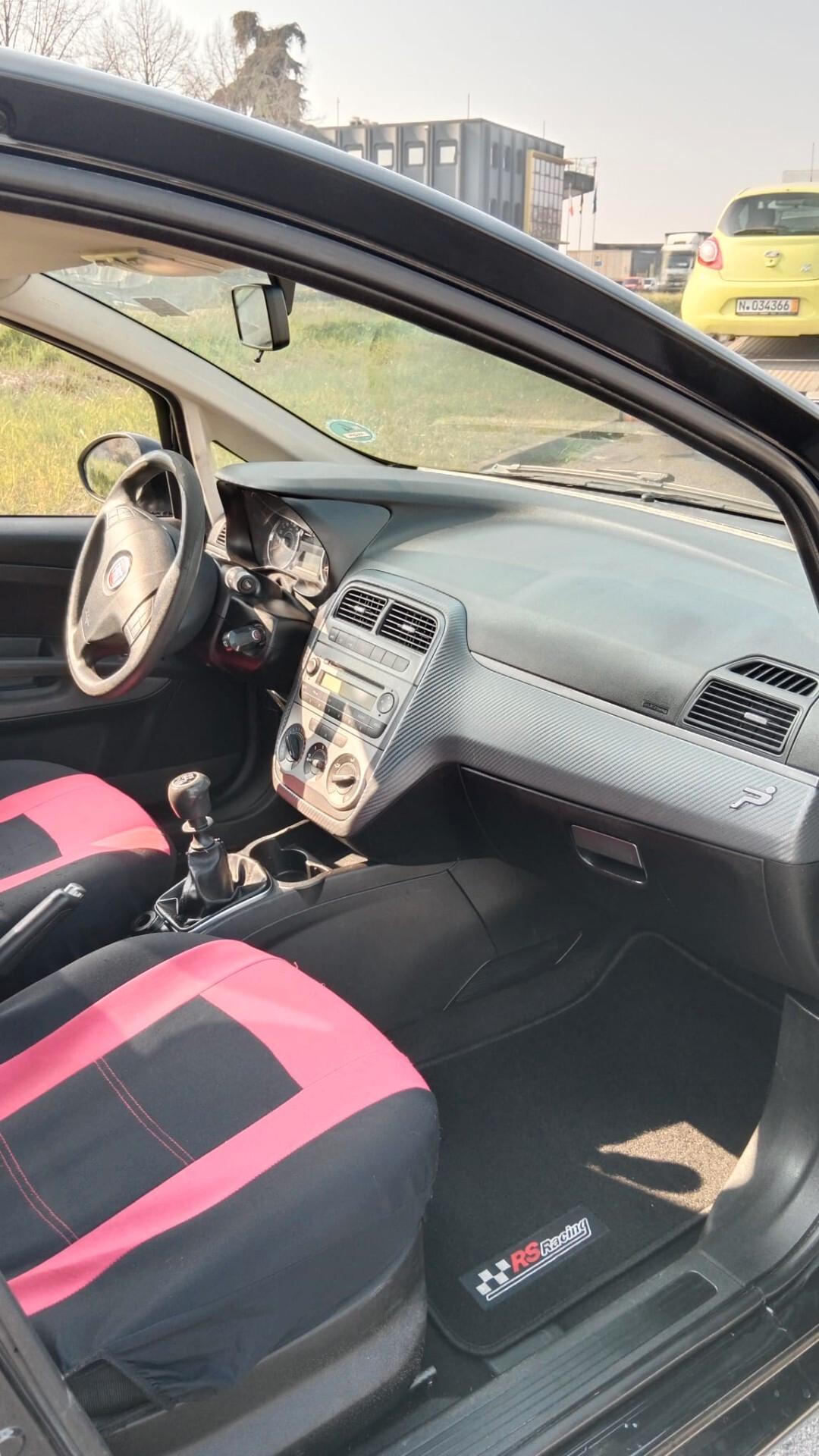 Fiat Grande Punto 1.4 5 porte Active Natural Power