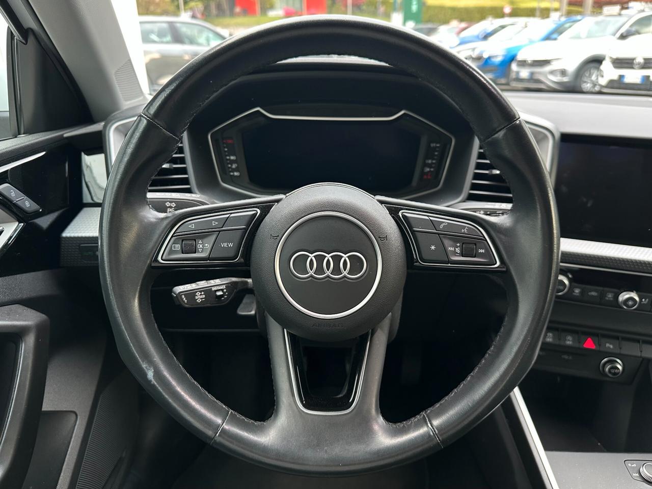 Audi A1 Sportback 30 TFSI S line edition