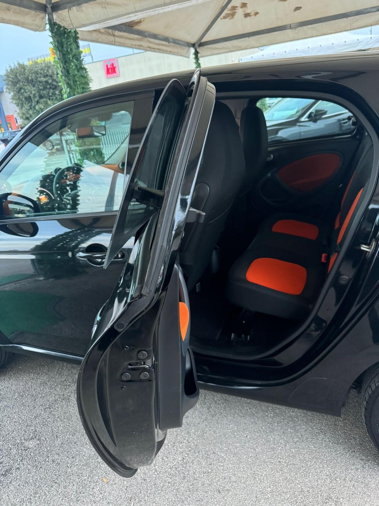 Smart ForFour 1.0 70CV TOTAL BLACK NUOVA GARANZIA