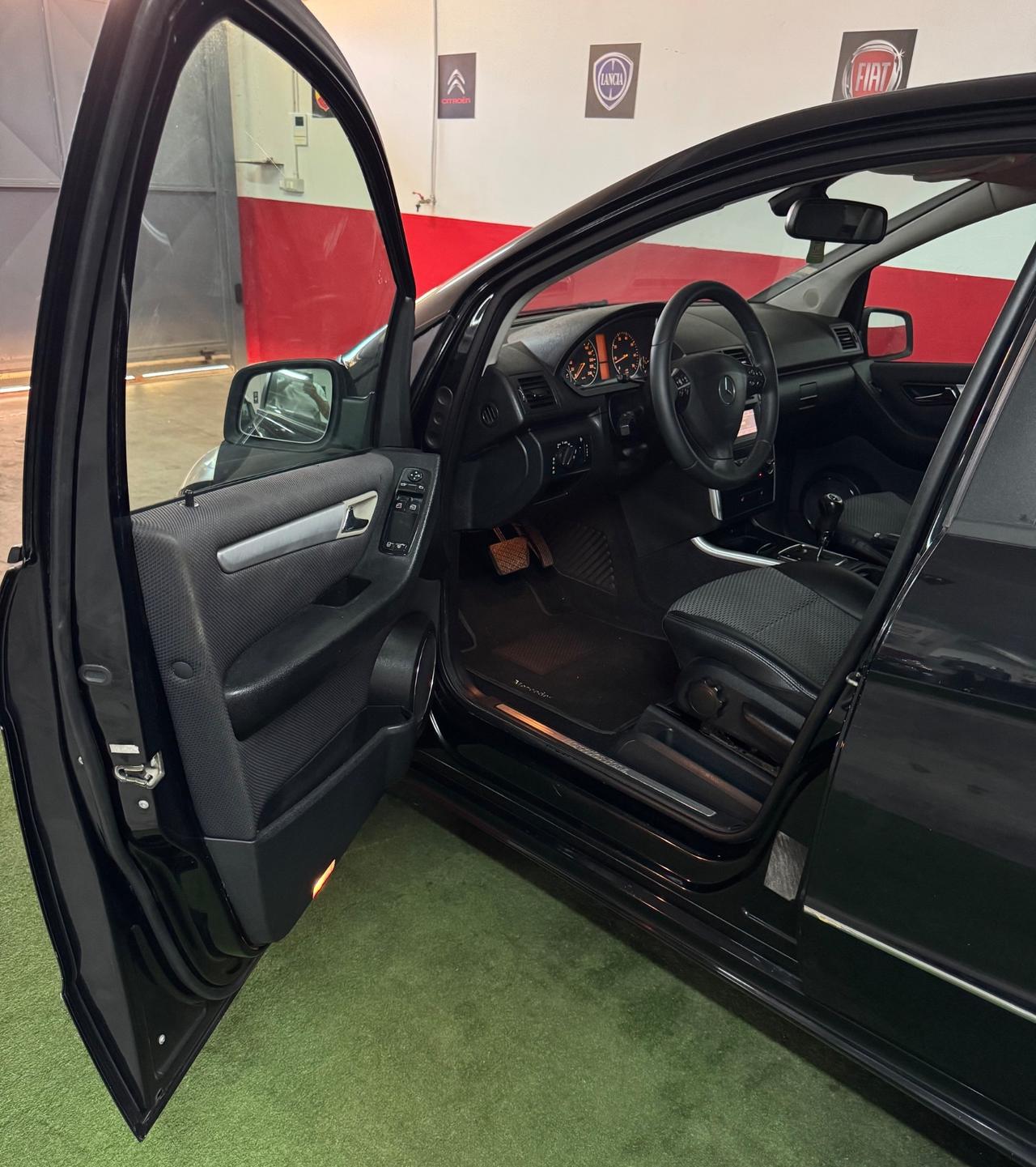 Mercedes-benz A 180 CDI Avantgarde Cambio automatico unico proprietario