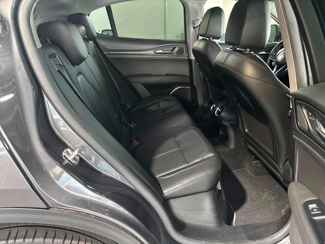 Alfa Romeo Stelvio 2.2 Turbodiesel 210 CV AT8 Q4 Executive