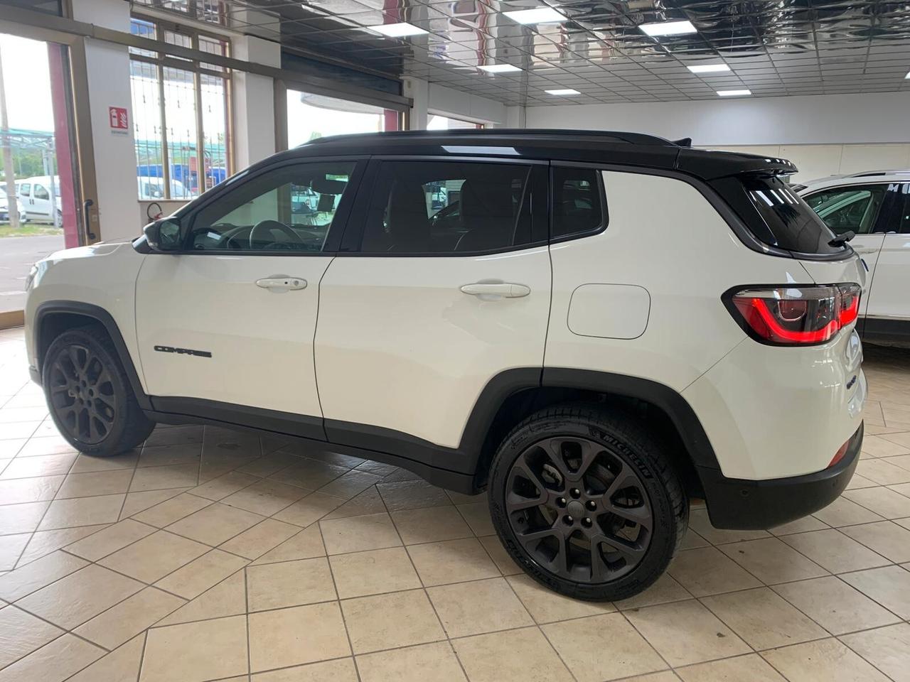 Jeep Compass 1.3 T4 240CV PHEV 4xe S