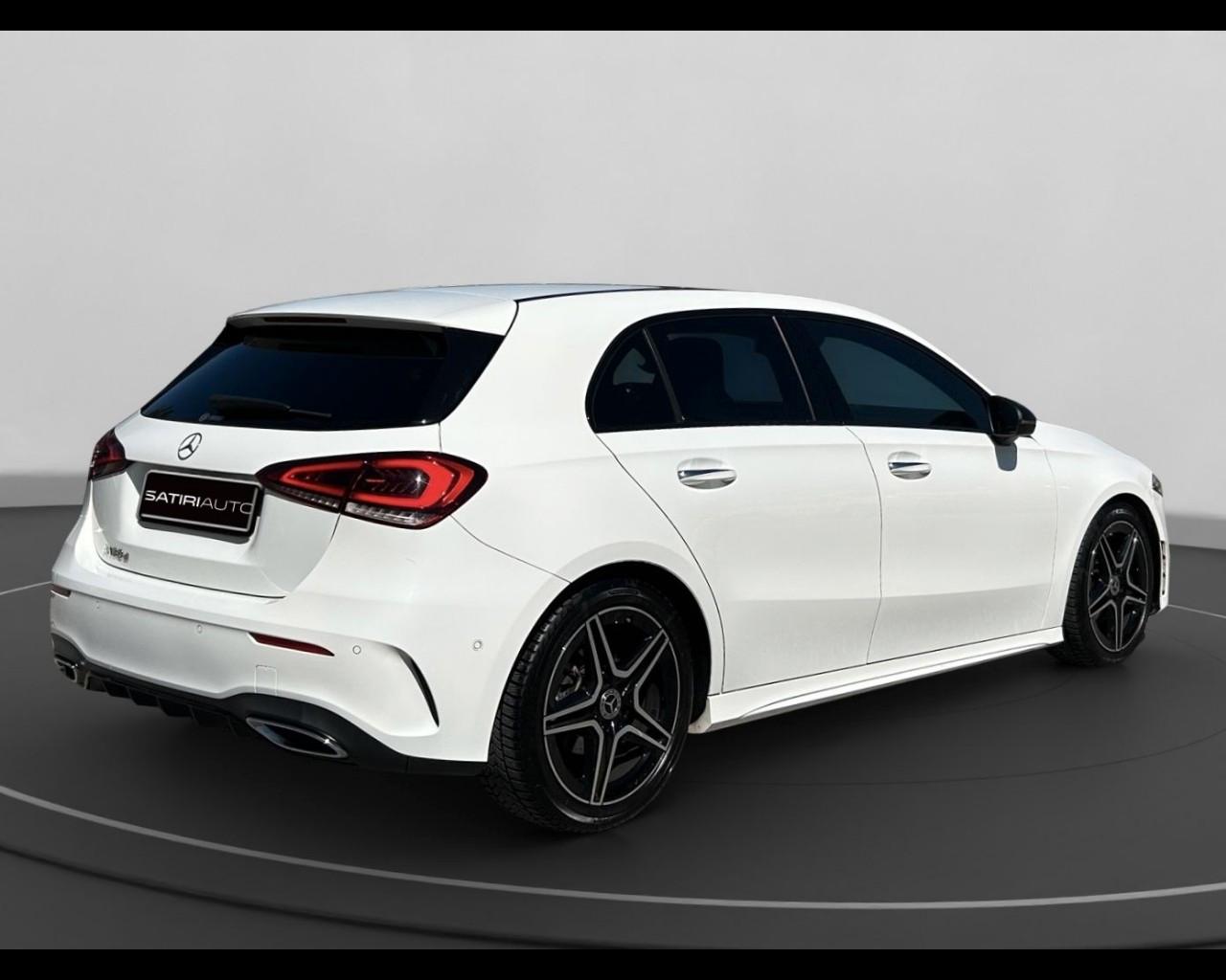 Mercedes-Benz Classe A - W177 2018 - A 180 d Premium auto