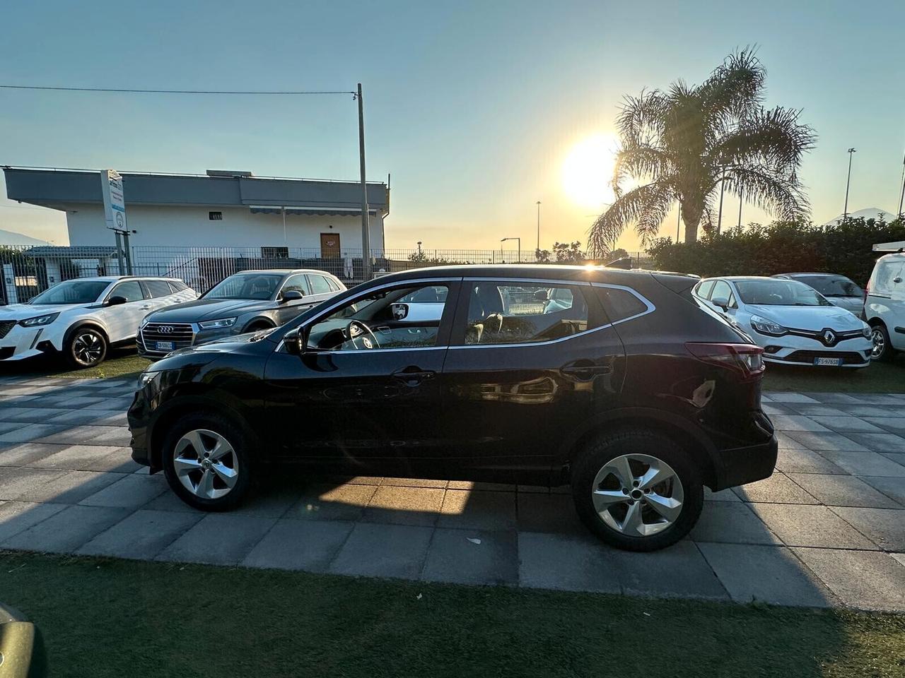Nissan Qashqai 1.5 dCi 115 CV Business 2021 CAMBIO AUTOMATIC-NAVIG-